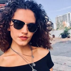 Meet your Posher, Natasha diane